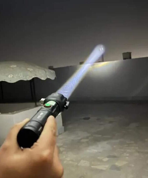 Rechargeable Multi Functional Emergency Abd super Powerful 2-in-1 3000mah Emergency Flashlight - Image 3
