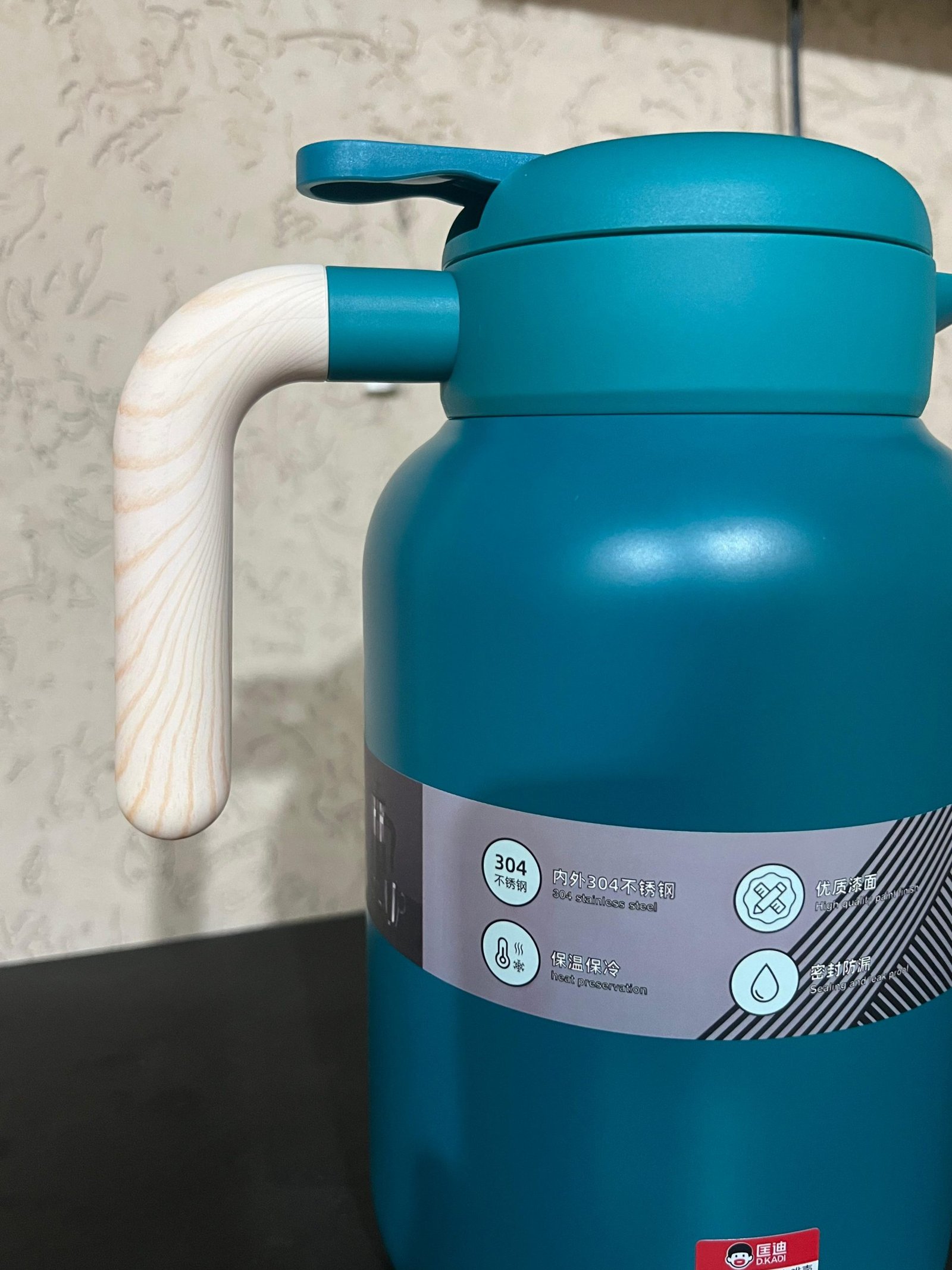 D.kadi Amazon Hot & Cool Flask Steel Hot & Cold Thermos 2Litres-Stainless Steel Thermos Flask Water Coffee Tea Bottle Vacuum Flask Hot Cold Water Bottle Thermo - Image 5