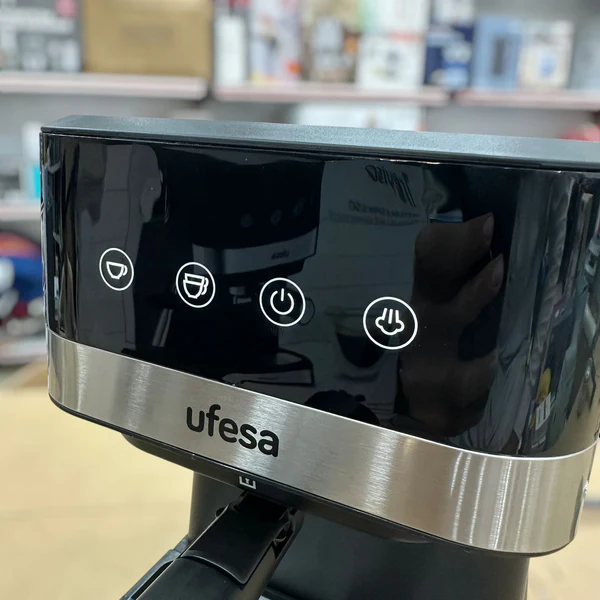 Ufesa Espresso Coffee Maker - Image 2