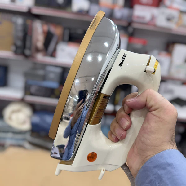 Geepas Heavy Weight Dry Iron 7080P - Image 5